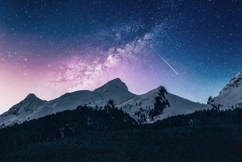 Cielo nocturno sobre la sierra de Morella